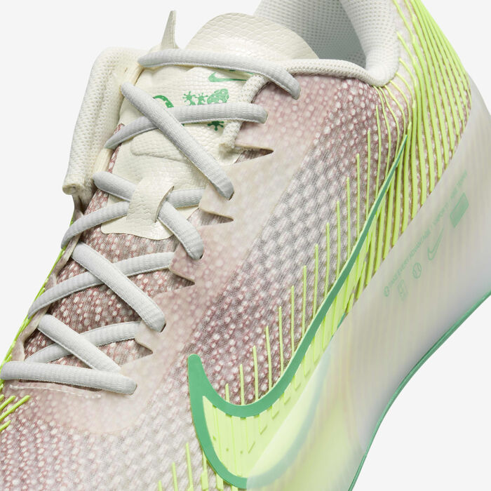 Nike Men's Court Air Zoom Vapor 11 Premium Hard Court Tennis Shoes Ivory Nike Men's Court Air Zoom Vapor 11 Premium Hard Court Tennis Shoes Ivory image number 6
