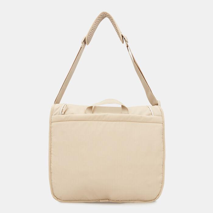 Nike Sportswear Essentials Messenger Bag (15L) Beige image number 1