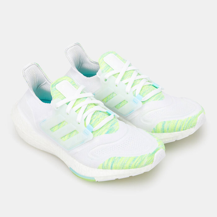 adidas Women's Ultraboost 22 Shoe White adidas Women's Ultraboost 22 Shoe White image number 1