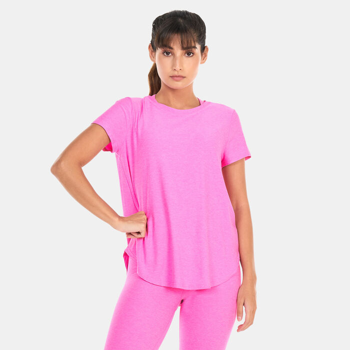 BEYOND YOGA Women's Featherweight On The Down Low T-Shirt Pink image number 0