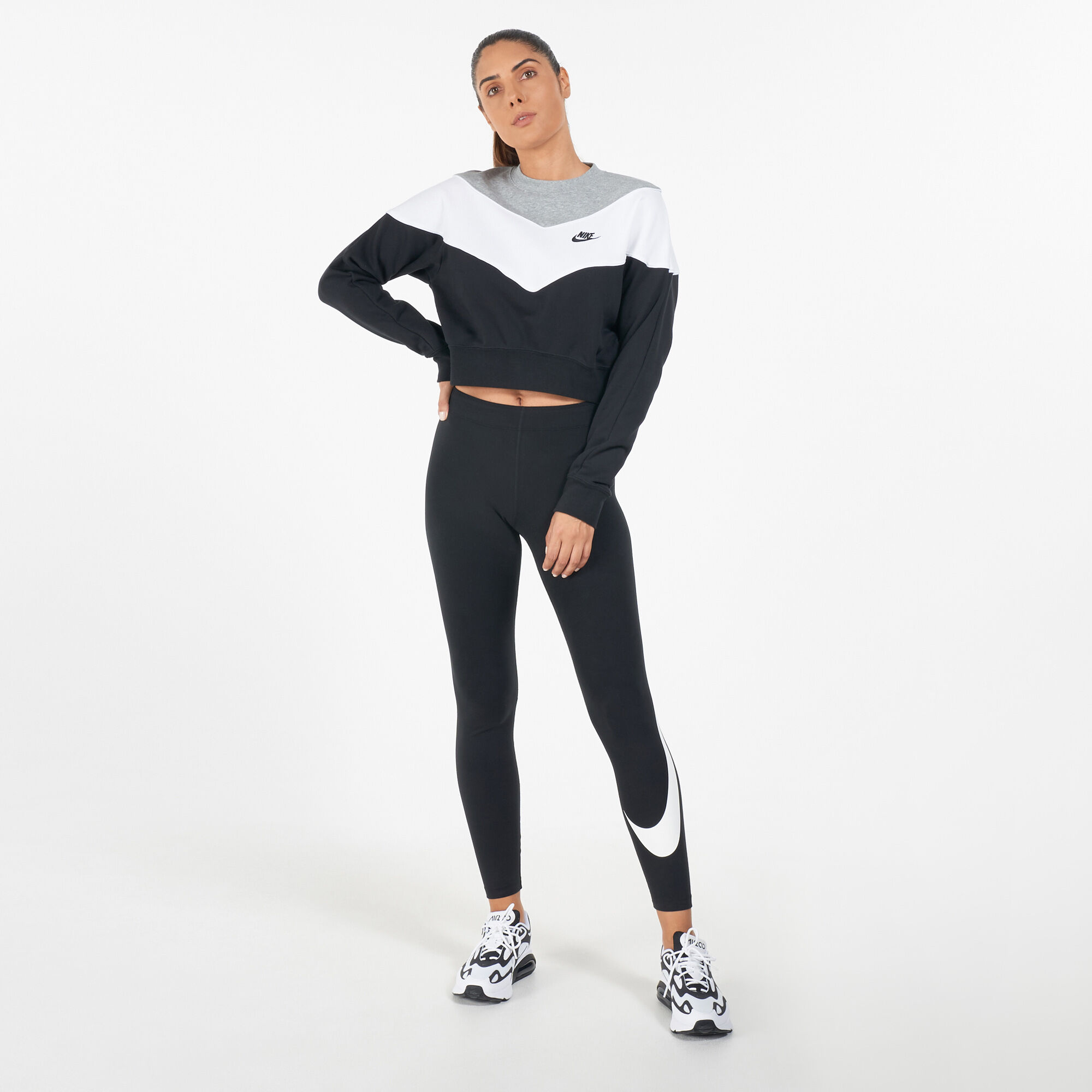 Nike women's sportswear heritage crew pullover sales