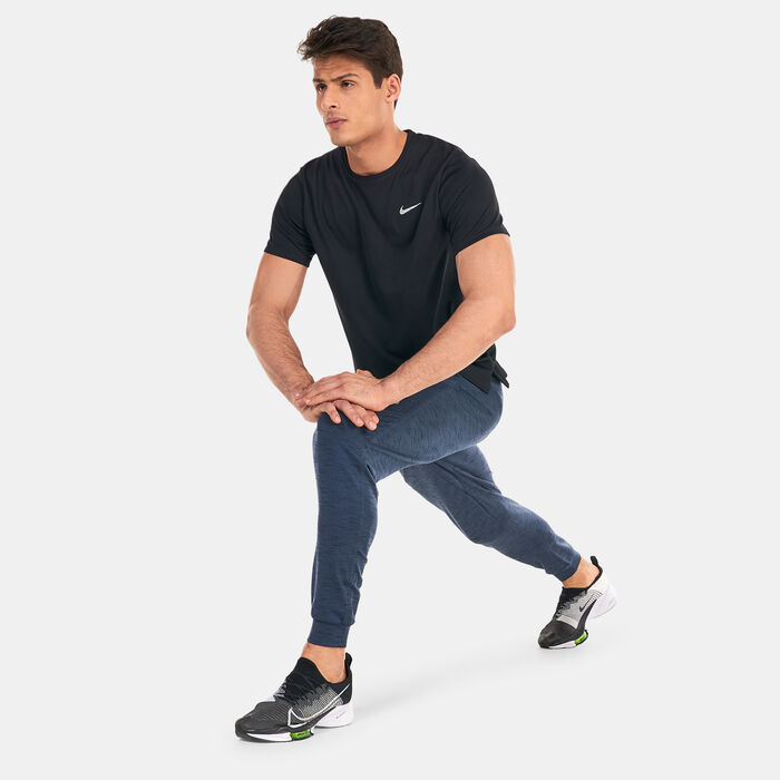 Nike Men's Miler Dri-FIT UV Running T-Shirt Black image number 2