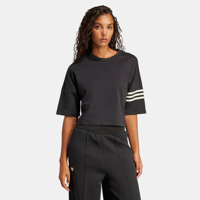 adidas Originals Women's Neuclassics T-Shirt Black adidas Originals Women's Neuclassics T-Shirt Black image number 0