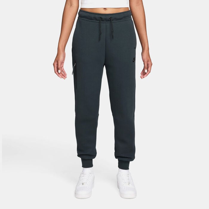 Nike Women's Sportswear Tech Fleece Joggers Green Nike Women's Sportswear Tech Fleece Joggers Green image number 0
