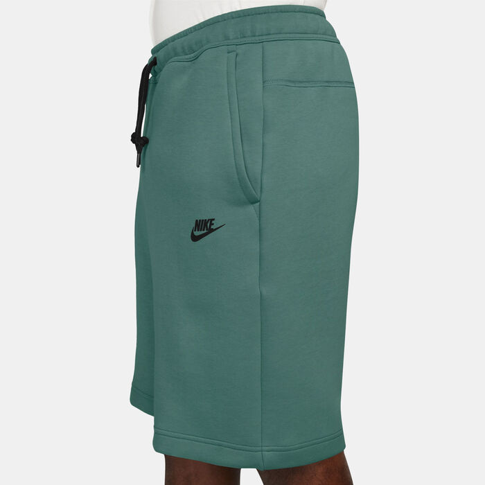 Nike Men's Sportswear Tech Fleece Shorts Green Nike Men's Sportswear Tech Fleece Shorts Green image number 2