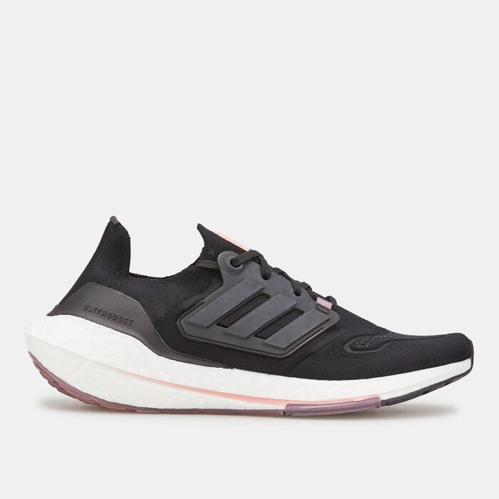 adidas Women's Ultraboost 22 Running Shoe Black adidas Women's Ultraboost 22 Running Shoe Black image number 0