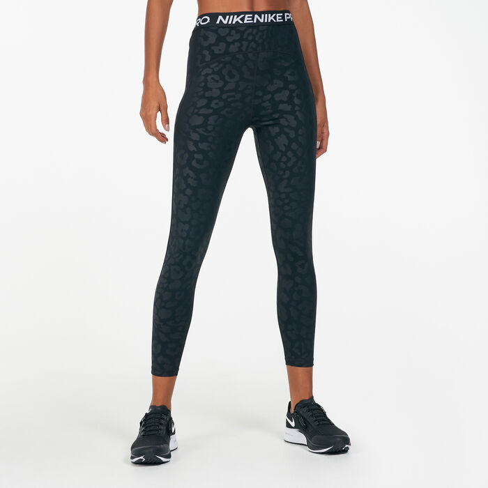 Nike Women's Pro Dri-FIT 7/8 Leggings Black Nike Women's Pro Dri-FIT 7/8 Leggings Black image number 1