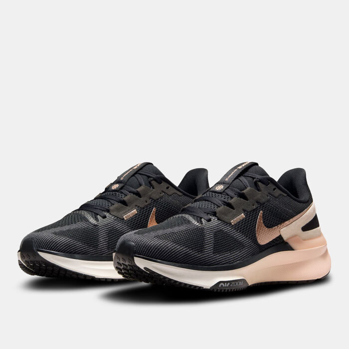 Nike Women's Air Zoom Structure 25 Shoe Black Nike Women's Air Zoom Structure 25 Shoe Black image number 1