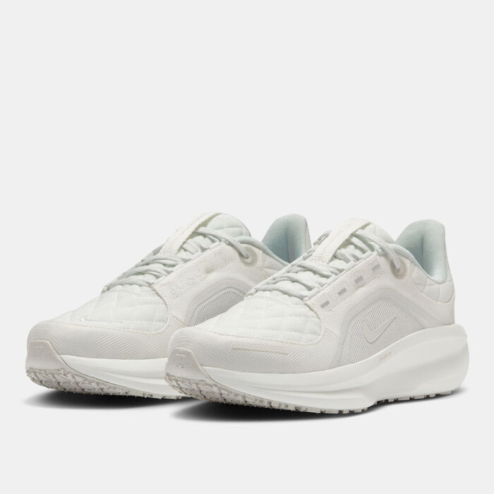 Nike Women's Winflo 11 GORE-TEX Road Running Shoes White image number 1