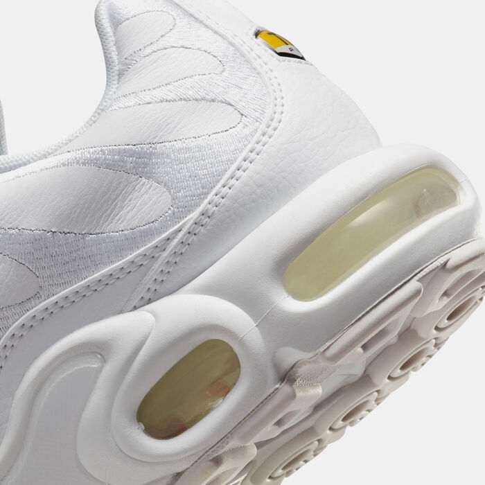 Nike Men's Air Max Plus Shoes White Nike Men's Air Max Plus Shoes White image number 5