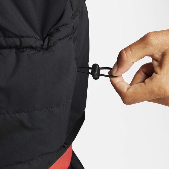 Nike Women's Therma-FIT Swift Running Gilet Black image number 4