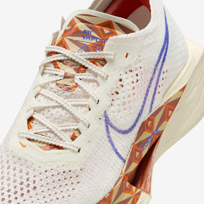 Nike Men's Vaporfly 3 Premium Road Racing Shoes White Nike Men's Vaporfly 3 Premium Road Racing Shoes White image number 6