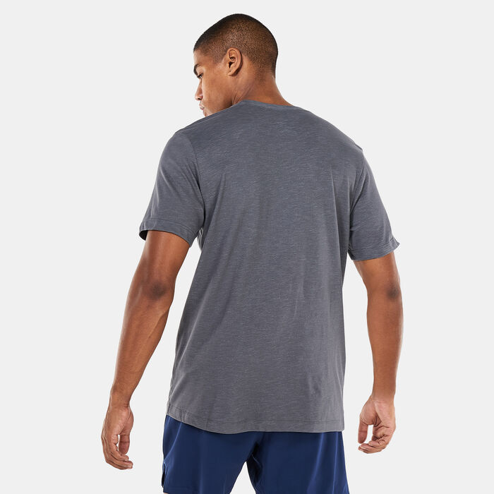Nike Men's Dri-FIT Wild Clash T-Shirt Grey Nike Men's Dri-FIT Wild Clash T-Shirt Grey image number 1