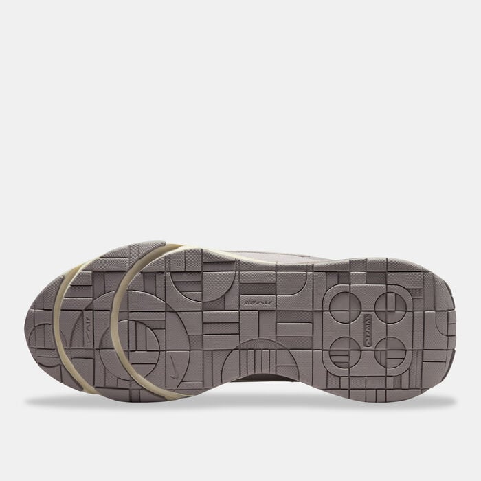 Nike Women's Air Max INTRLK Lite Shoe Purple Nike Women's Air Max INTRLK Lite Shoe Purple image number 2