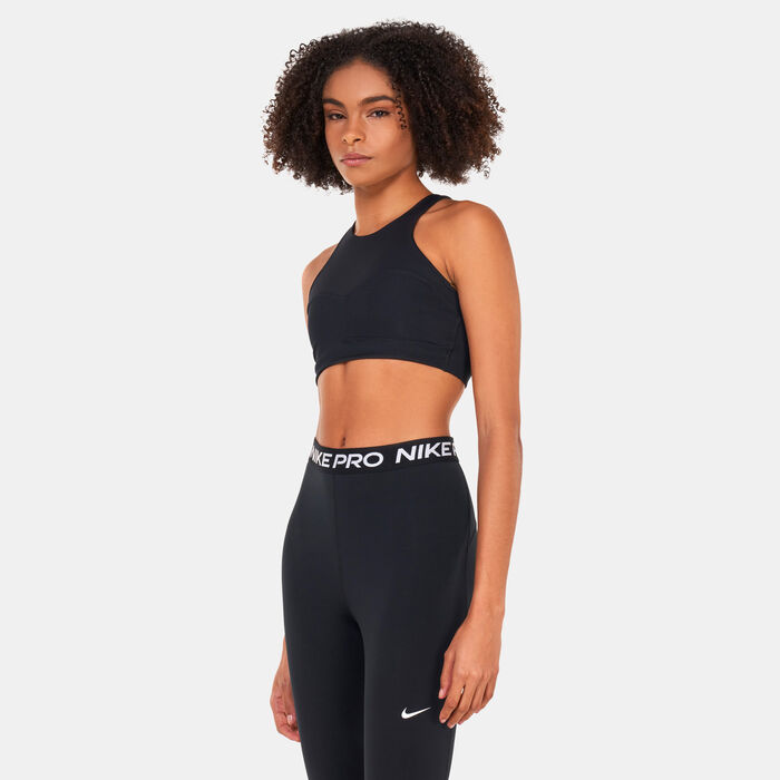 Buy Nike Women's Yoga Alate Curve Medium-Support Sports Bra Black in KSA  -SSS