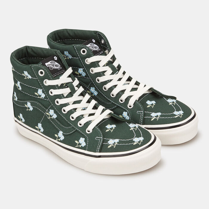 Vans SK8-Hi 38 DX Unisex SHoe Green image number 1