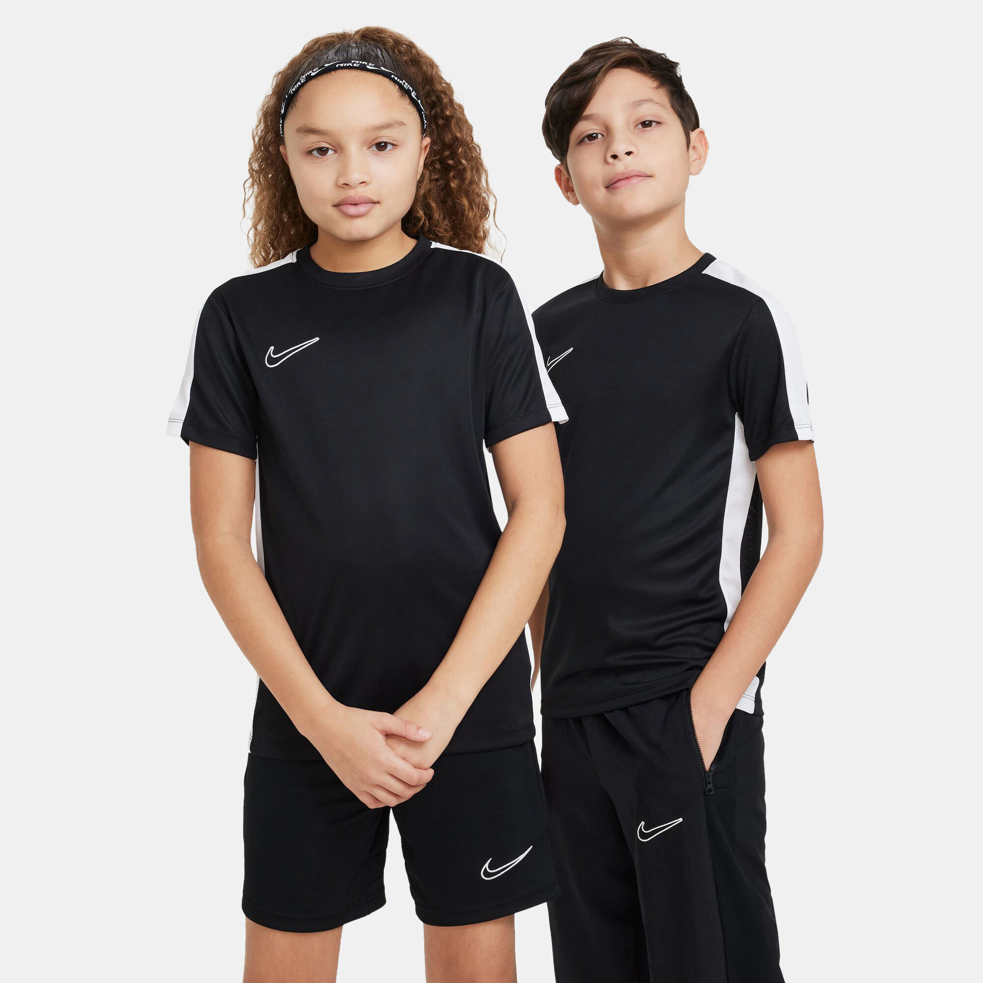 Nike junior football training kit online