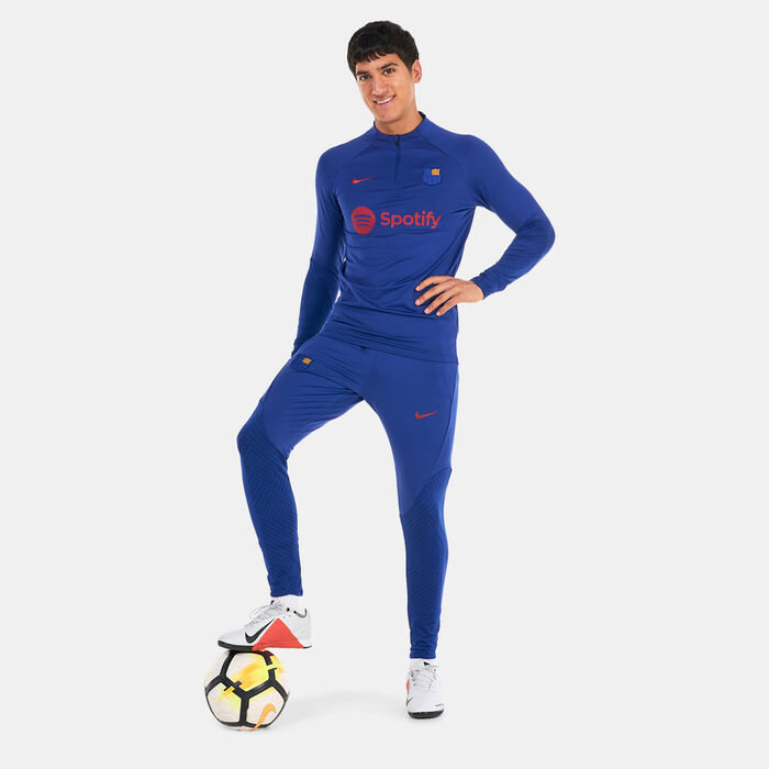 Nike Men’s F.C. Barcelona Dri-FIT Strike Drill Top Blue image number 2