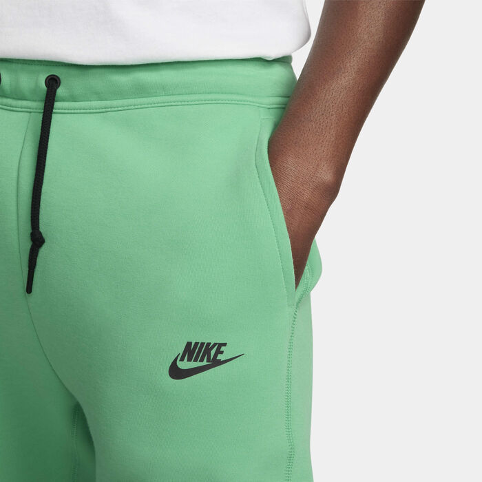 Nike Men's Sportswear Tech Fleece Joggers Green image number 3