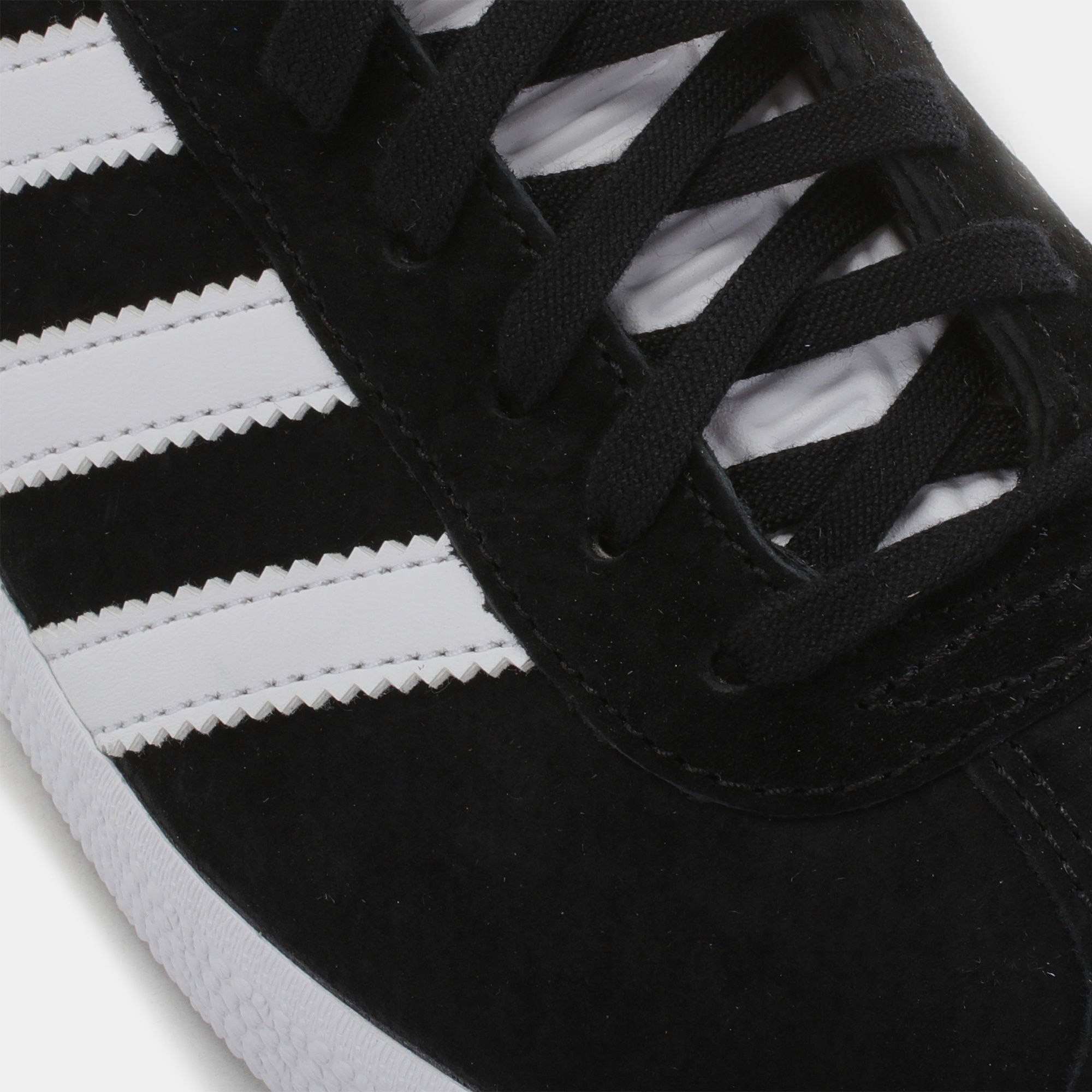 Buy adidas Originals Gazelle Shoe Multi Color in KSA SSS