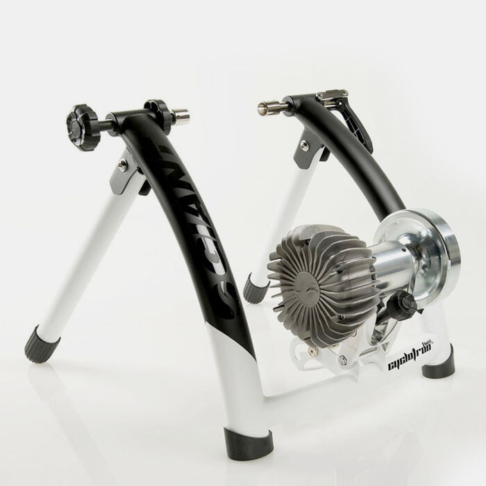 Giant Cyclotron Fluid ST Trainer Black image number 0