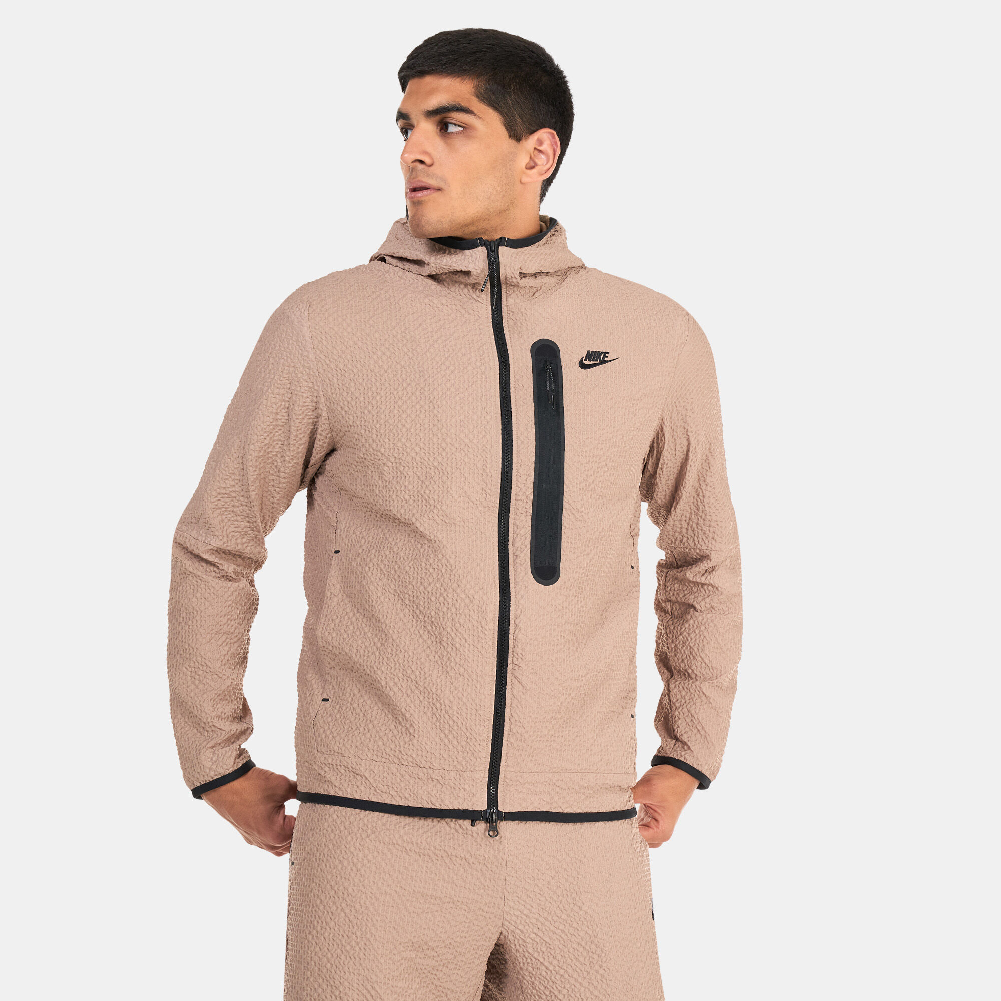 Men s Sportswear Tech Essentials Lined Woven jacket Brown Nike in KSA SSS