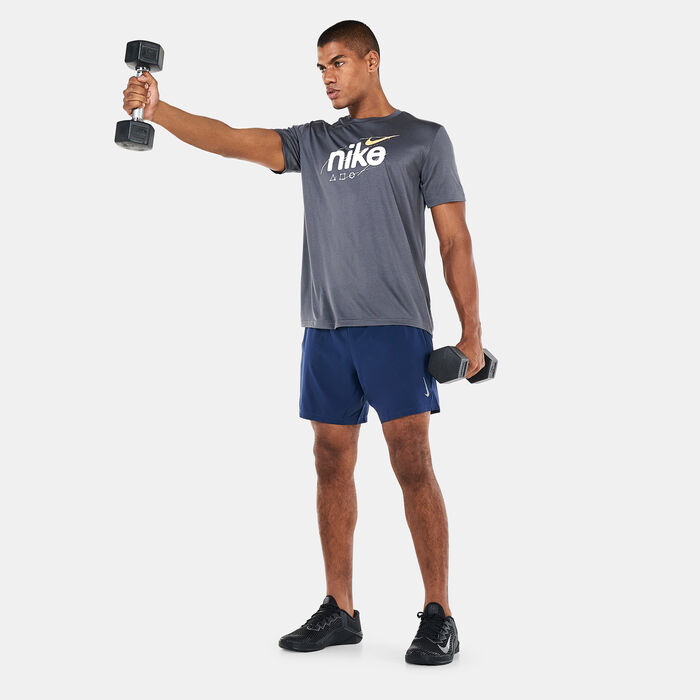 Nike Men's Dri-FIT Wild Clash Training T-Shirt Black Nike Men's Dri-FIT Wild Clash Training T-Shirt Black image number 2