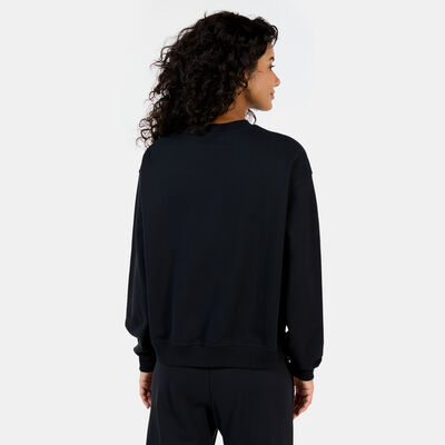 New Balance Women's Logo French Terry Sweatshirt Black New Balance Women's Logo French Terry Sweatshirt Black