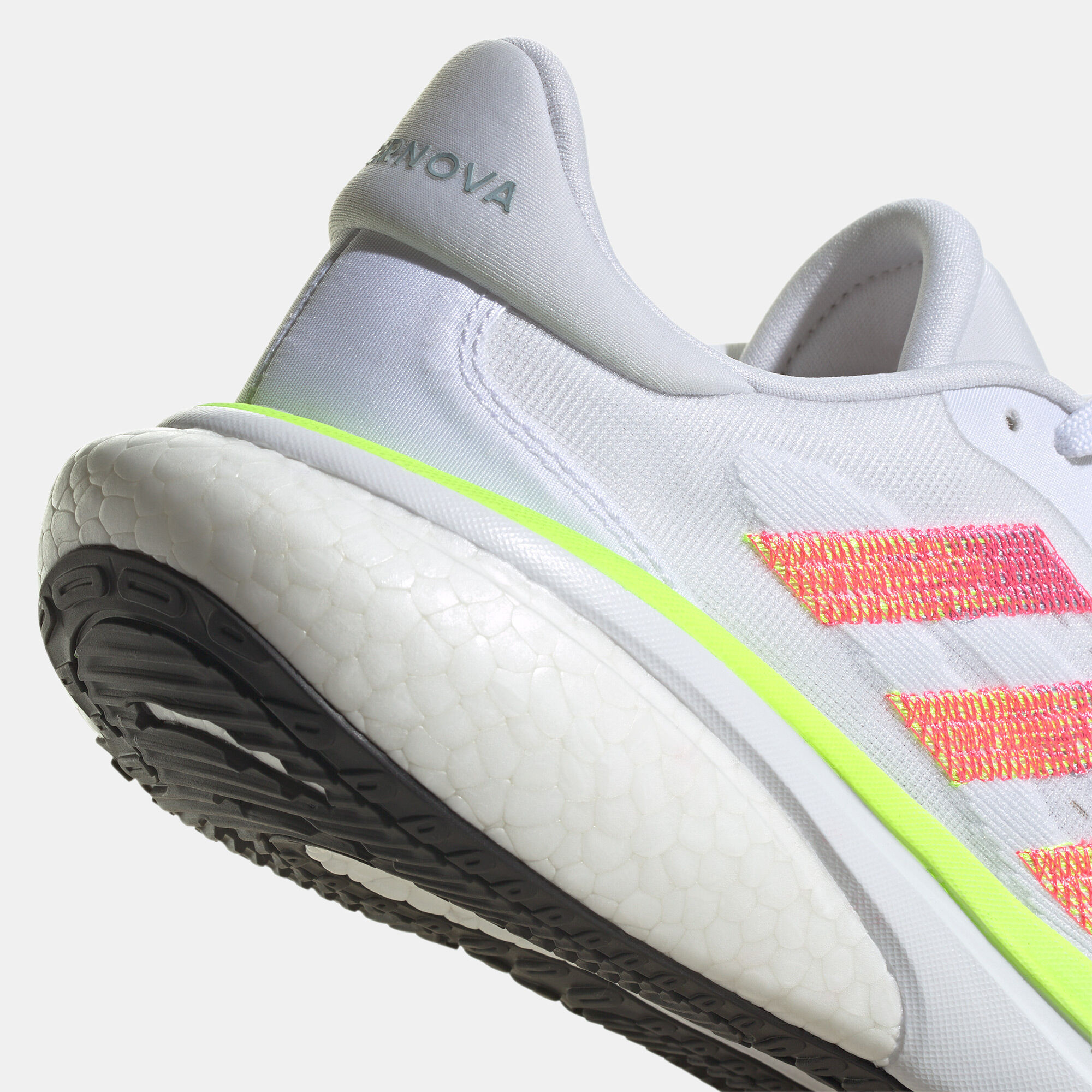 Women s Supernova 3 Running Shoe