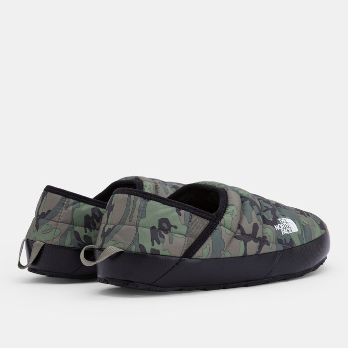The North Face Men's Thermoball Traction V Mule Slip-On Shoes Green The North Face Men's Thermoball Traction V Mule Slip-On Shoes Green image number 4