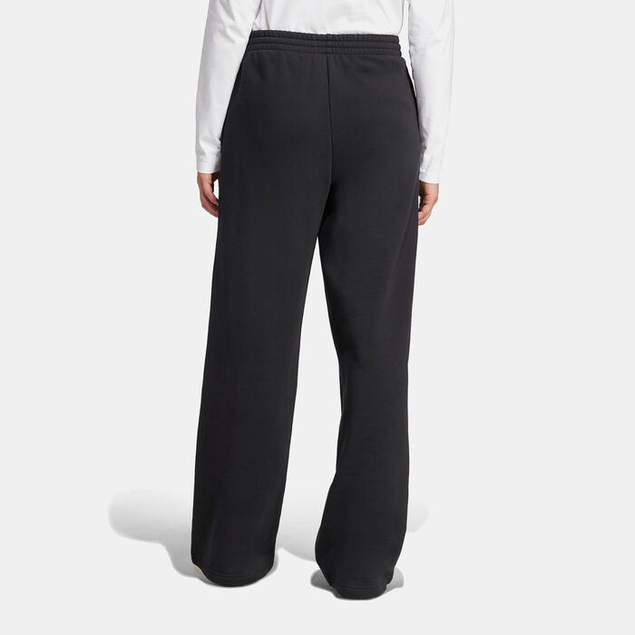 adidas Originals Women's Essentials Wide Leg Joggers Black adidas Originals Women's Essentials Wide Leg Joggers Black image number 1