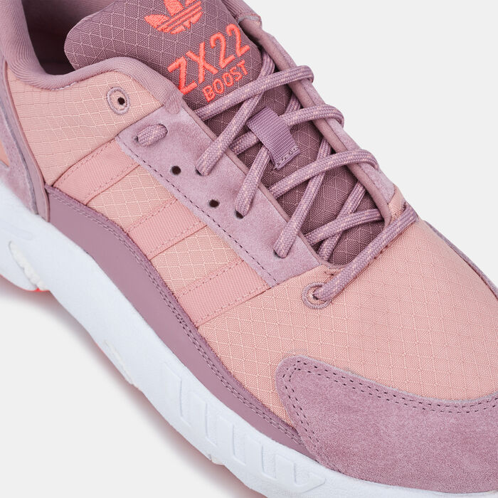 adidas Originals Women's ZX 22 BOOST Shoe Pink image number 4