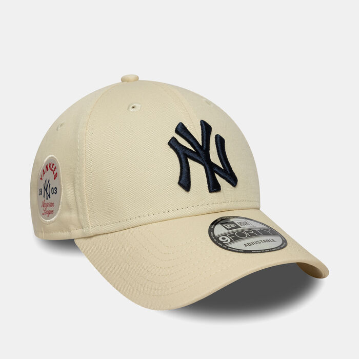 New Era Men's MLB New York Yankees Side Patch 9FORTY Cap Beige New Era Men's MLB New York Yankees Side Patch 9FORTY Cap Beige image number 2