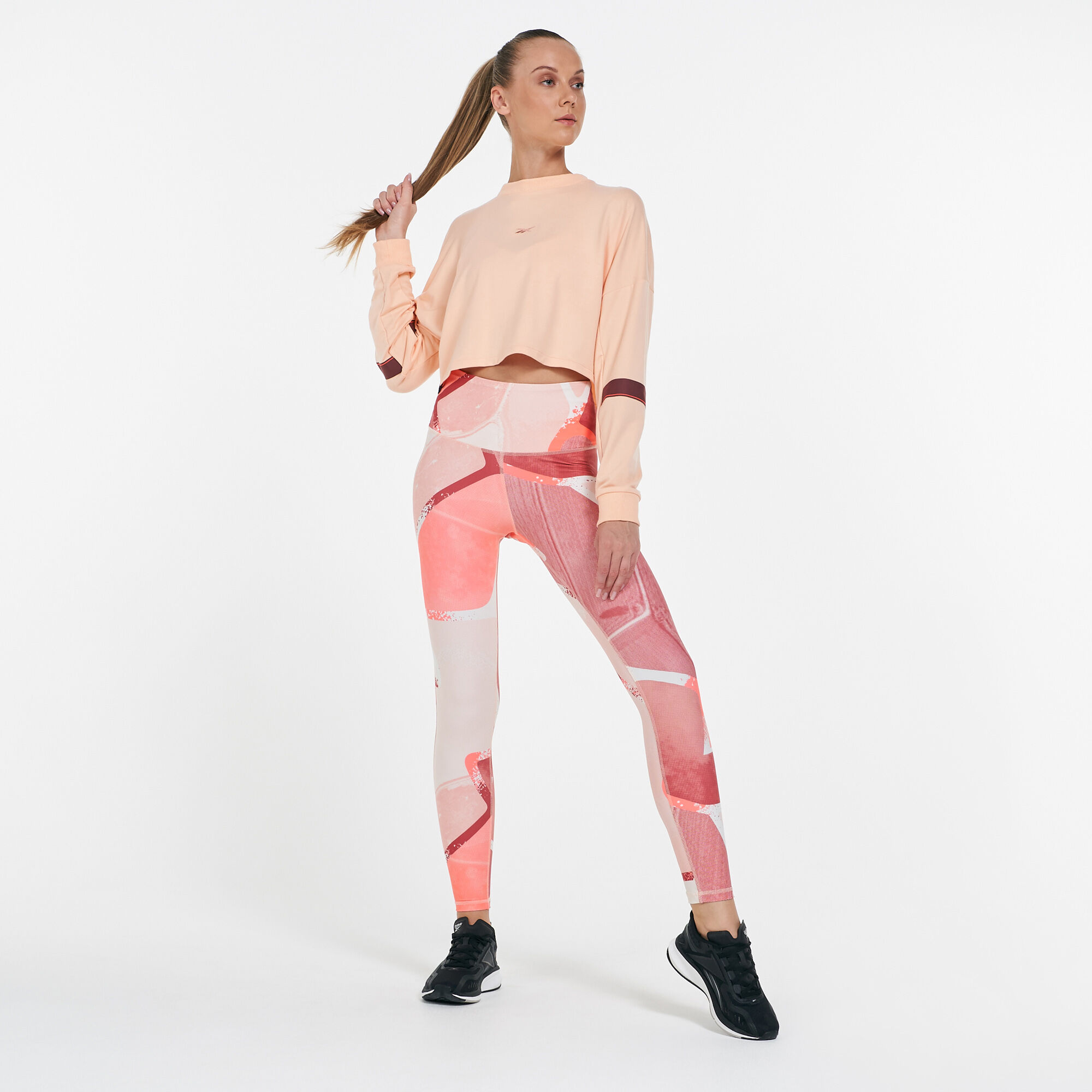 Les hotsell mills sweatshirt