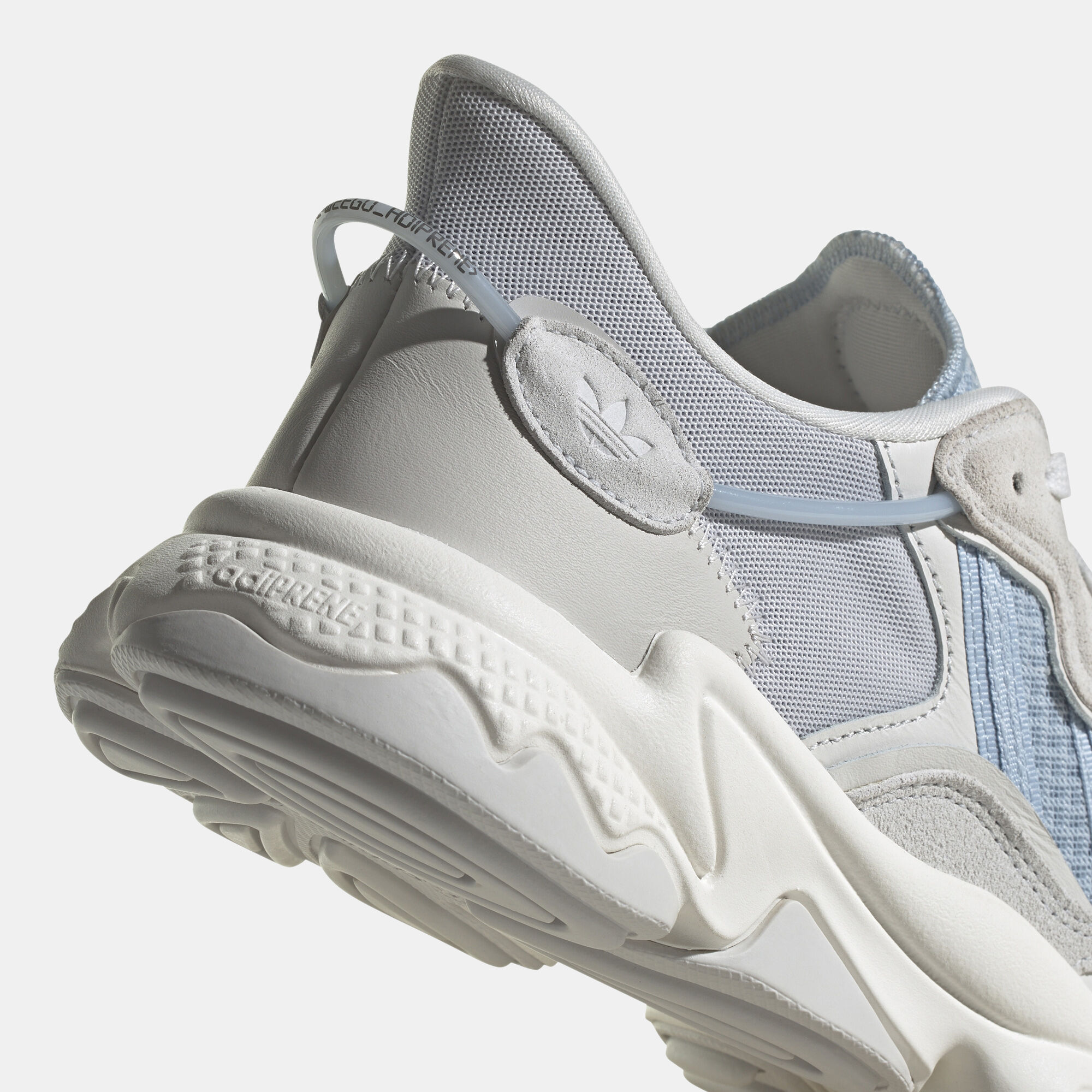 Men's deals ozweego sneakers
