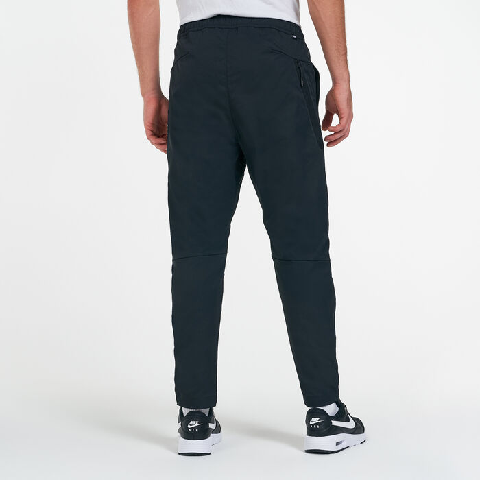 Nike Sportswear Tech Essentials Men's Unlined Commuter Pants