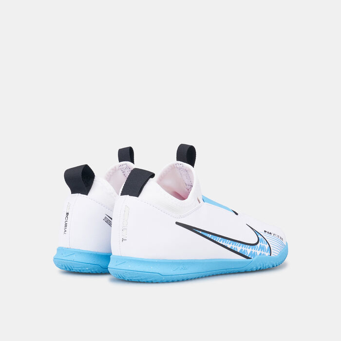 Nike Kids' Mercurial Vapor 15 Academy Indoor Court Football Shoes (Younger and Older Kids) White Nike Kids' Mercurial Vapor 15 Academy Indoor Court Football Shoes (Younger and Older Kids) White image number 2