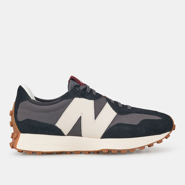 New Balance Women's 327 Shoe Black New Balance Women's 327 Shoe Black image number 0