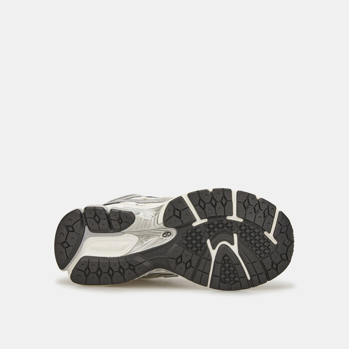 New Balance Kids' 1906R Shoes Silver New Balance Kids' 1906R Shoes Silver image number 3