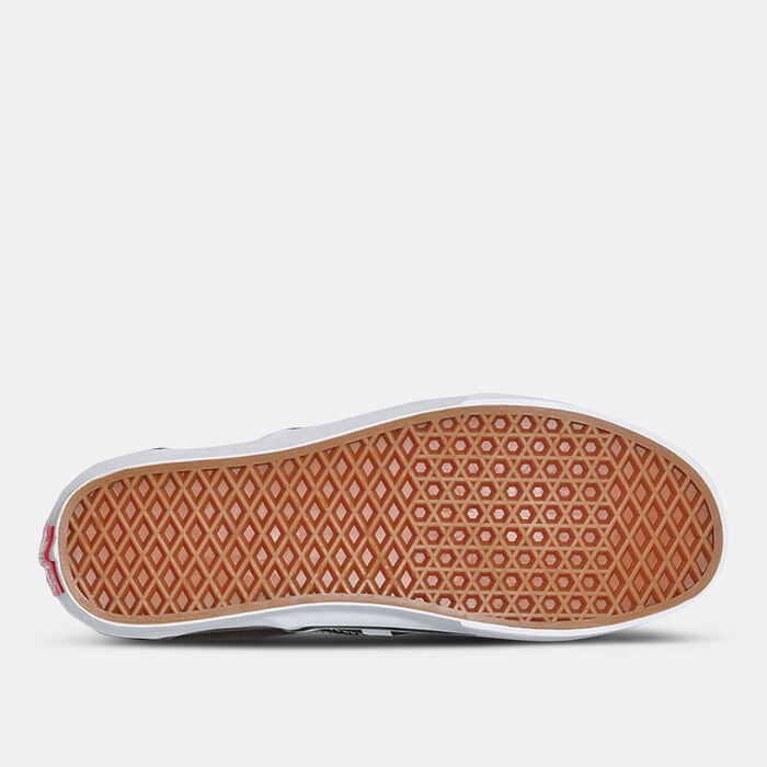Vans Classic Unisex Slip-On Shoes Black Vans Classic Unisex Slip-On Shoes Black image number 2