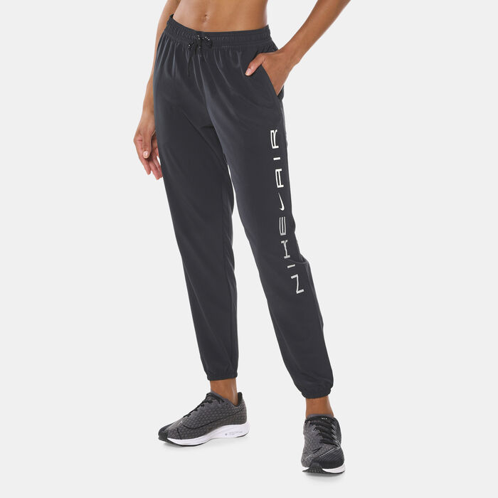 Women's Air Dri-FIT 7/8 Pants Women's Air Dri-FIT 7/8 Pants image number 0