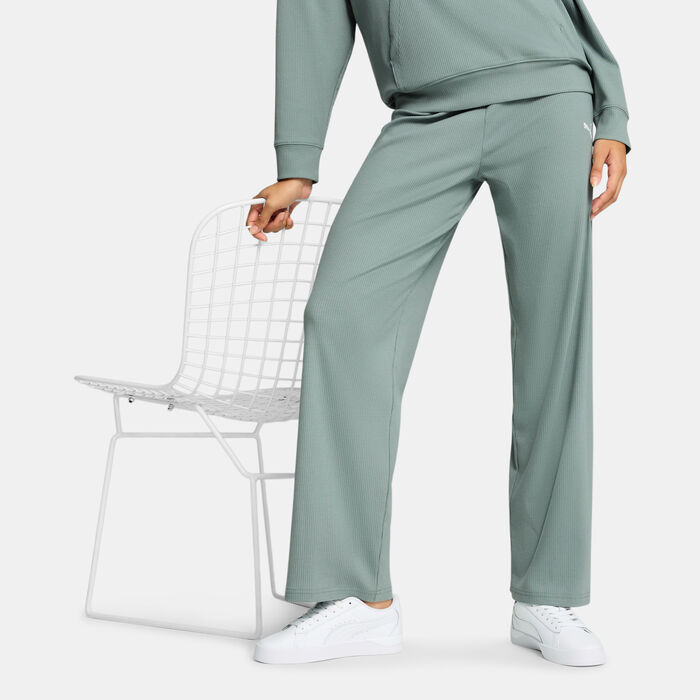 PUMA Women's Essential Elevated Rib Pants Green image number 0