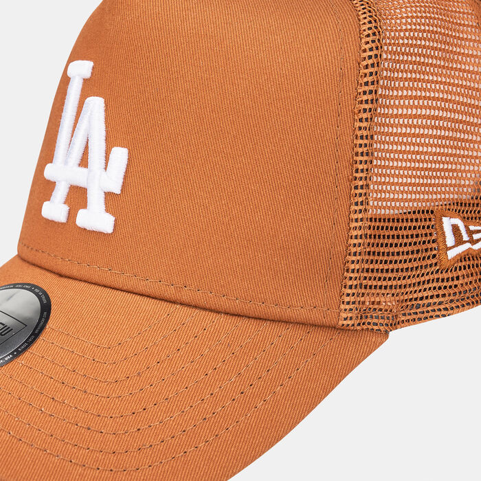 New Era Men's MLB Los Angeles Dodgers League Essential Trucker Cap Brown image number 2