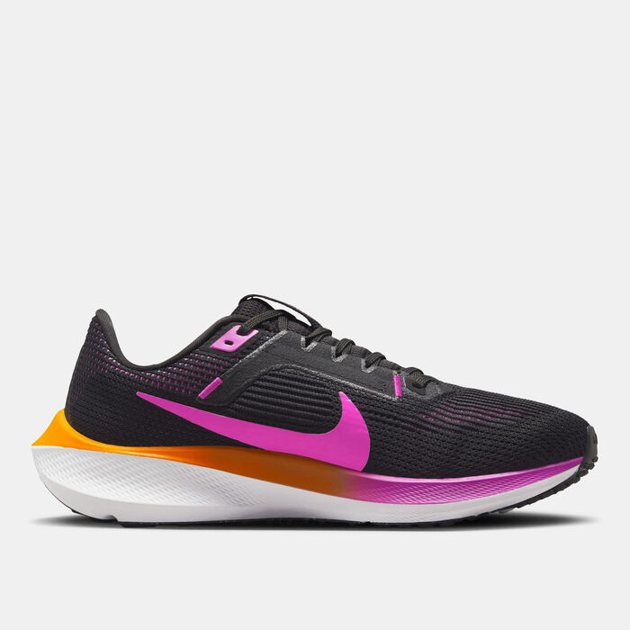 Nike Women's Pegasus 40 Road Running Shoe Black image number 1