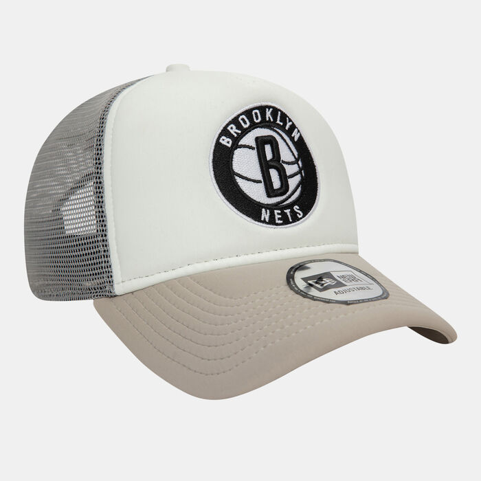 New Era Men's NBA Brooklyn Nets Flower 9FORTY Trucker Cap Grey New Era Men's NBA Brooklyn Nets Flower 9FORTY Trucker Cap Grey image number 4
