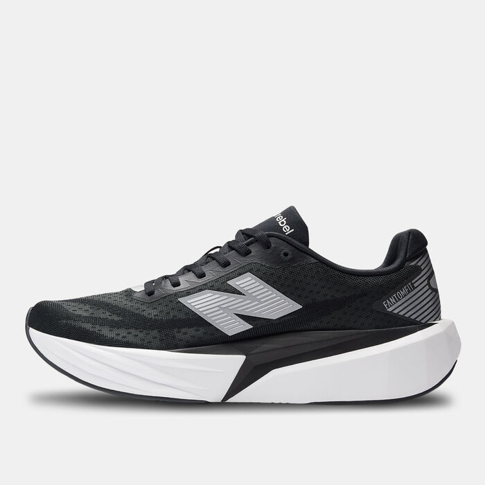 New Balance Men's FuelCell Rebel v5 Shoes Black New Balance Men's FuelCell Rebel v5 Shoes Black image number 2