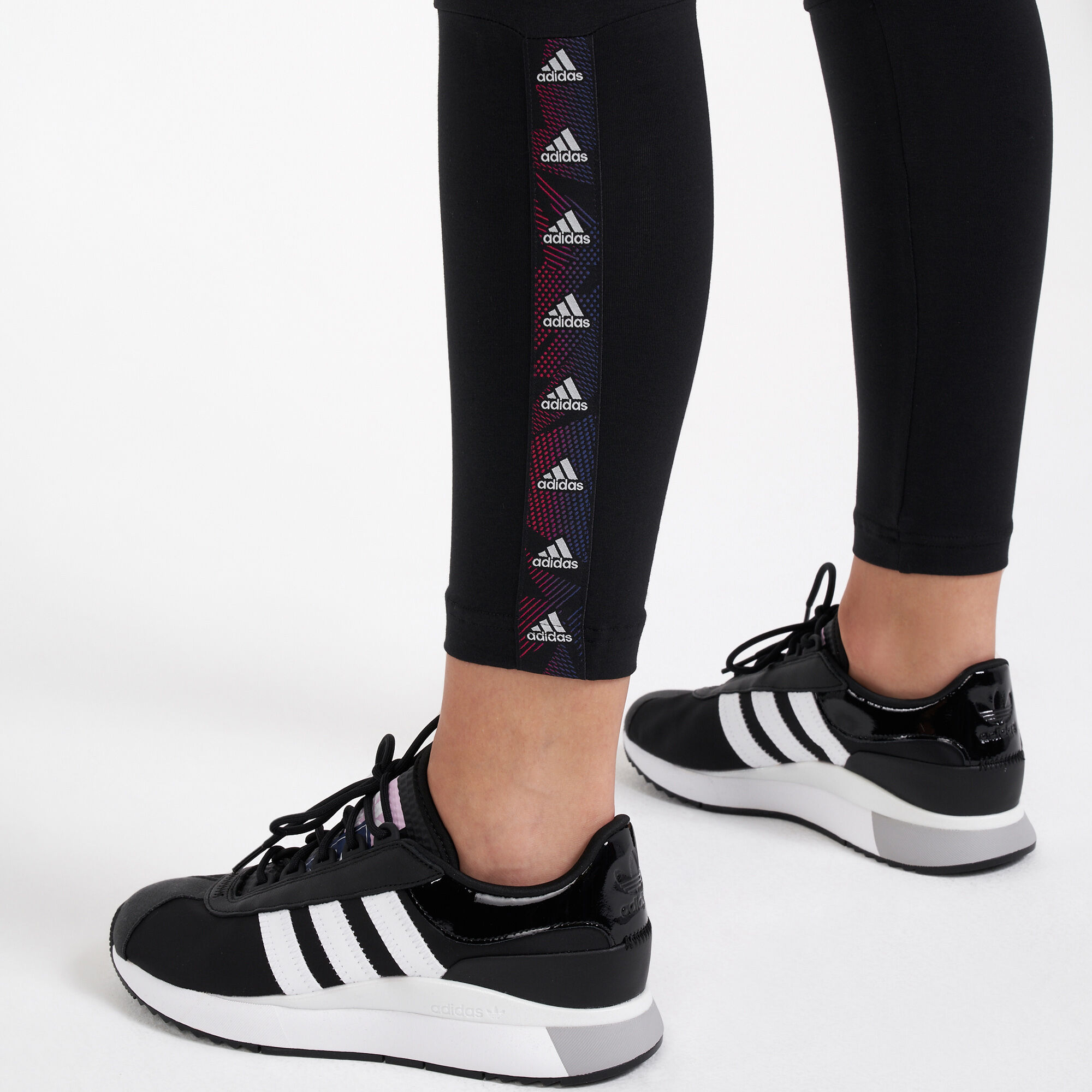 Women s Essentials Tape Leggings