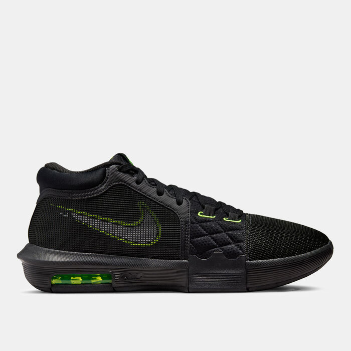 Nike LeBron Witness 8 Basketball Shoes Black Nike LeBron Witness 8 Basketball Shoes Black image number 0