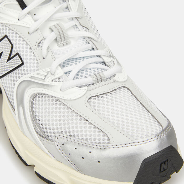 New Balance 530 Shoes White image number 4