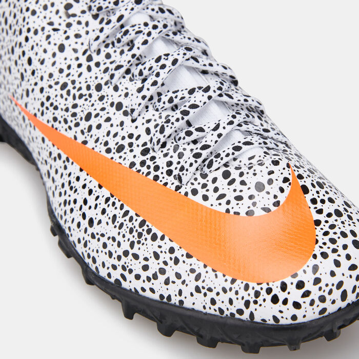Kids' Jr. Mercurial Superfly 7 CR7 Safari Turf Ground Shoe (Older Kids) Kids' Jr. Mercurial Superfly 7 CR7 Safari Turf Ground Shoe (Older Kids) image number 4
